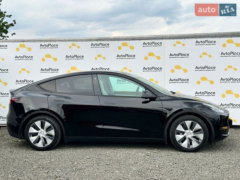 Позашляховик / Кросовер Tesla Model Y 2021 в Луцьку фото 16 Позашляховик / Кросовер Tesla Model Y 2021 в Луцьку