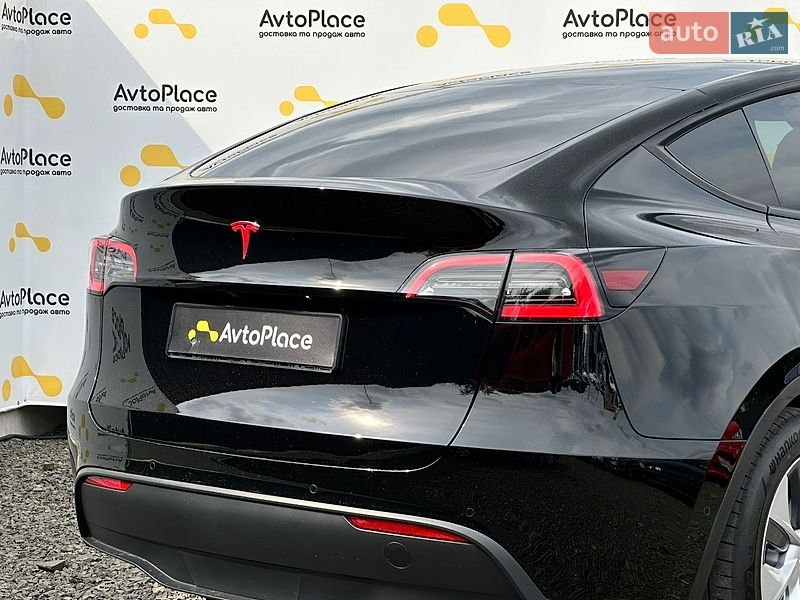Позашляховик / Кросовер Tesla Model Y 2021 в Луцьку фото 22 Позашляховик / Кросовер Tesla Model Y 2021 в Луцьку