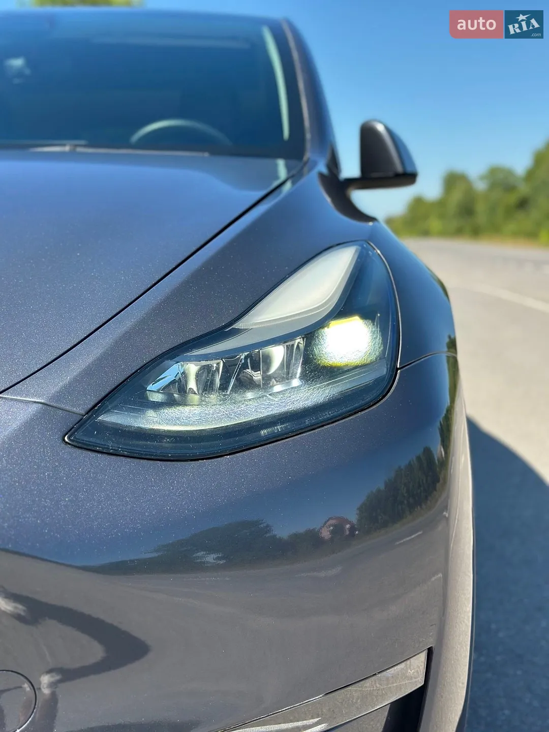 2022 Tesla Model Y - мініатюра 8