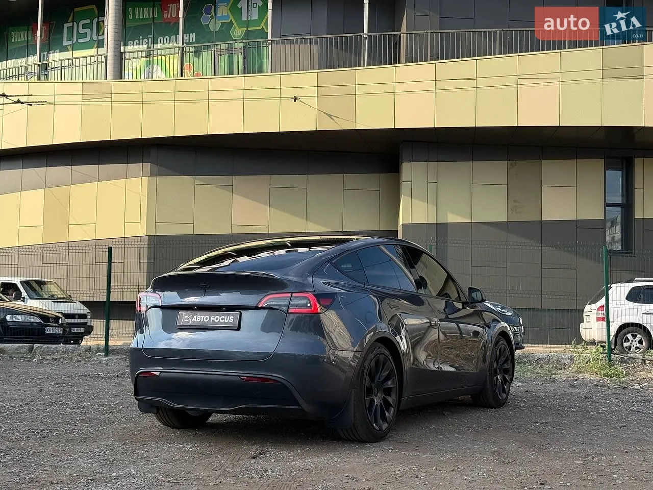 2022 Tesla Model Y - мініатюра 8
