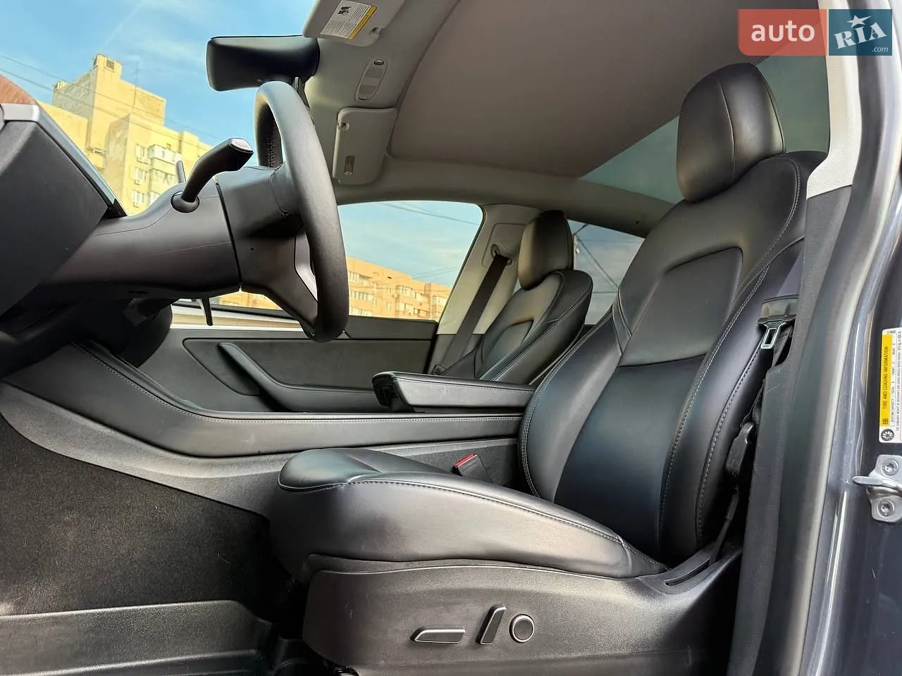2022 Tesla Model Y - мініатюра 9