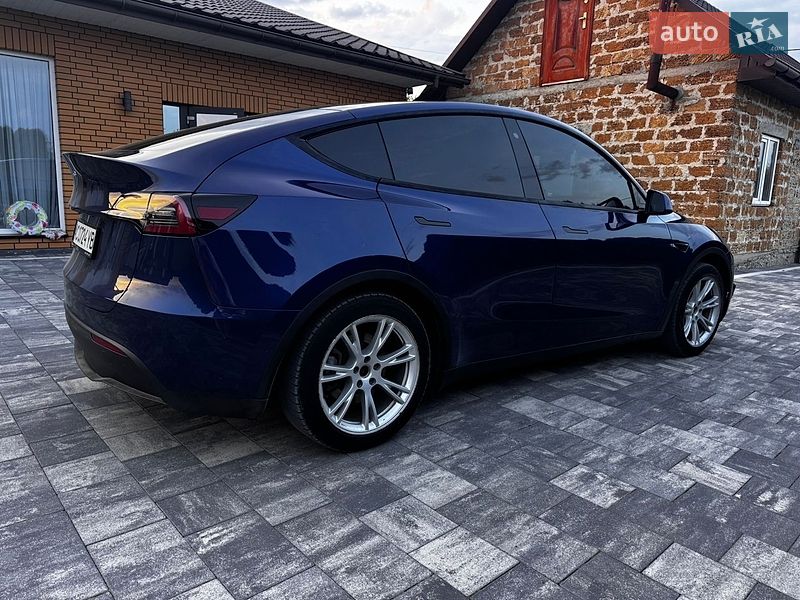 Позашляховик / Кросовер Tesla Model Y 2020 в Луцьку