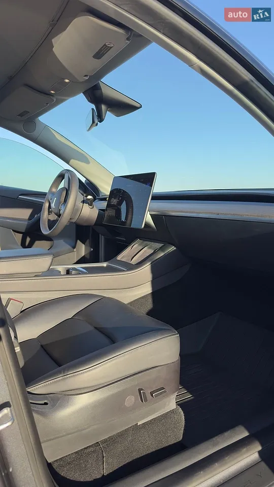 2023 Tesla Model Y - мініатюра 34