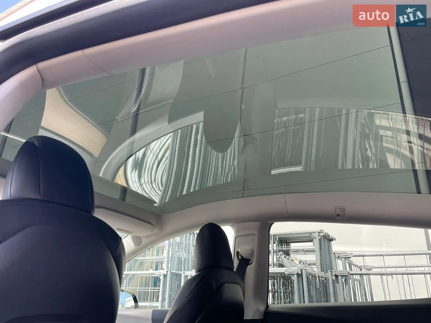 2022 Tesla Model Y - мініатюра 8