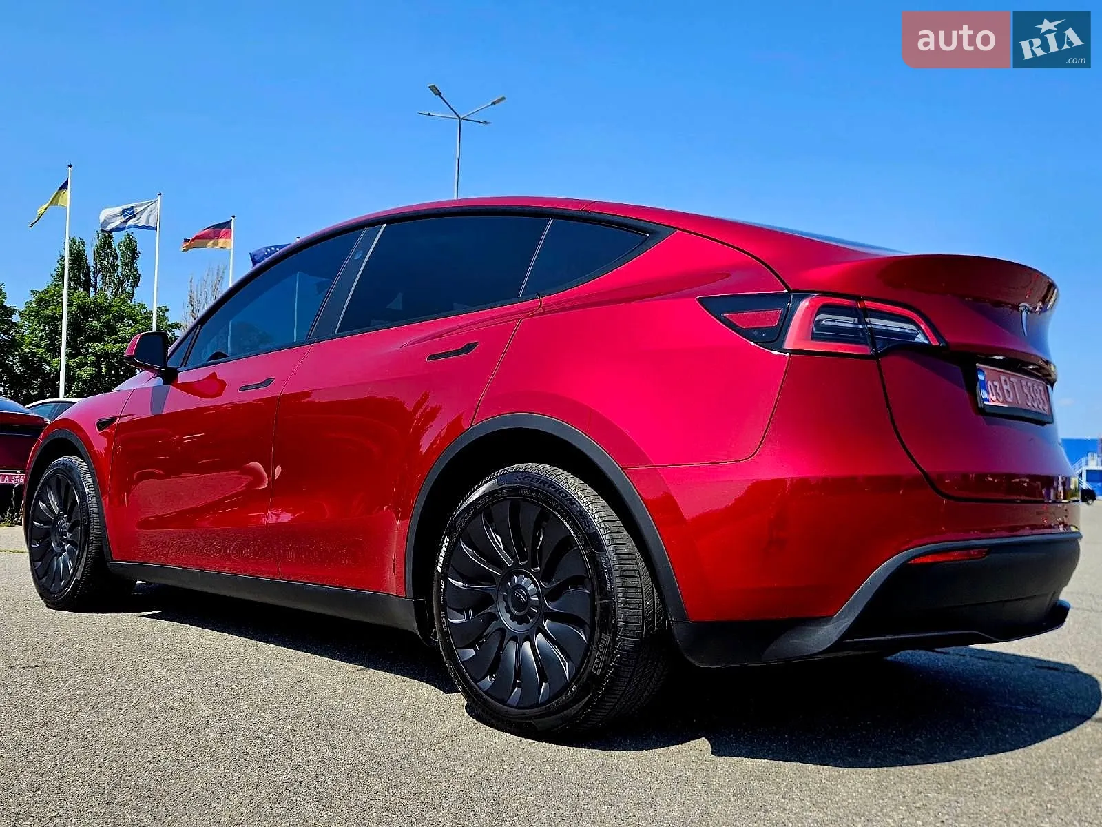 2024 Tesla Model Y - мініатюра 10