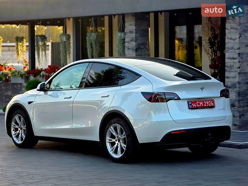 Позашляховик / Кросовер Tesla Model Y 2021 в Самборі фото 18 Позашляховик / Кросовер Tesla Model Y 2021 в Самборі