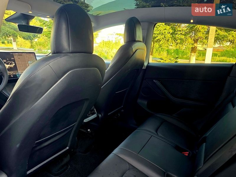 Позашляховик / Кросовер Tesla Model Y 2021 в Самборі фото 30 Позашляховик / Кросовер Tesla Model Y 2021 в Самборі