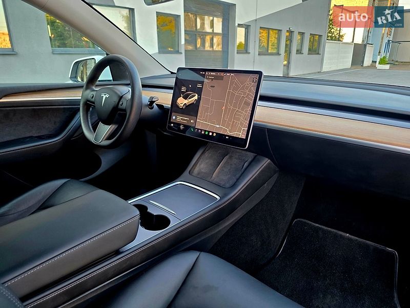 Позашляховик / Кросовер Tesla Model Y 2021 в Самборі фото 27 Позашляховик / Кросовер Tesla Model Y 2021 в Самборі