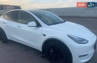 Внедорожник / Кроссовер Tesla Model Y 2021 в Львове