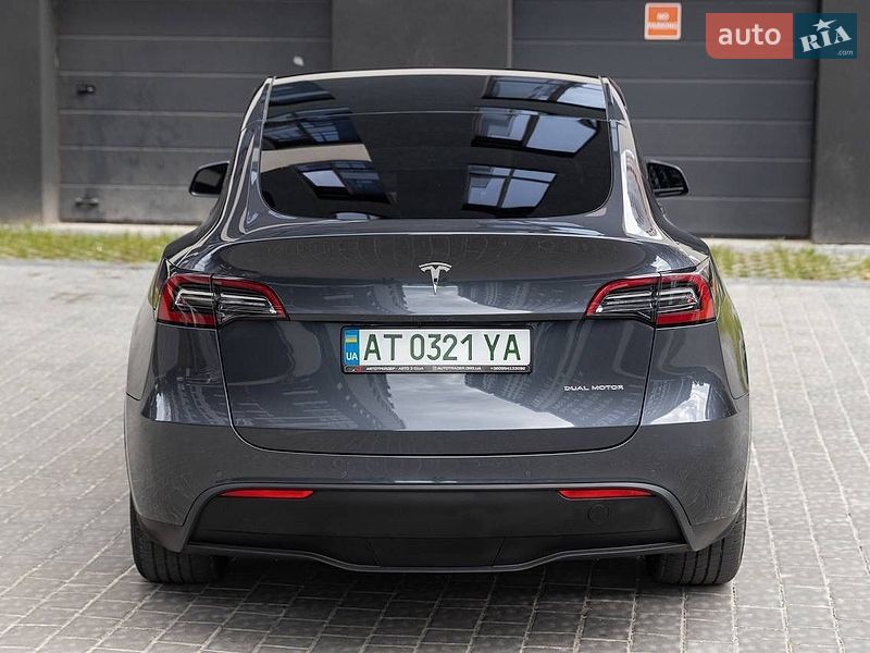 Позашляховик / Кросовер Tesla Model Y 2022 в Львові