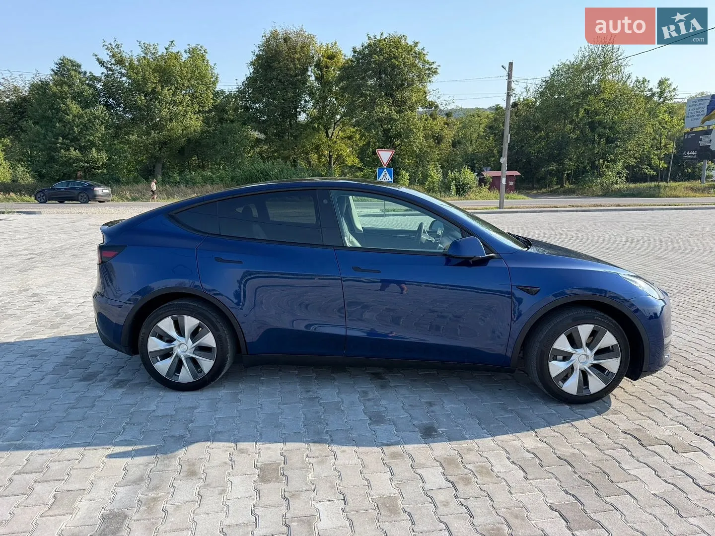 2023 Tesla Model Y - мініатюра 6