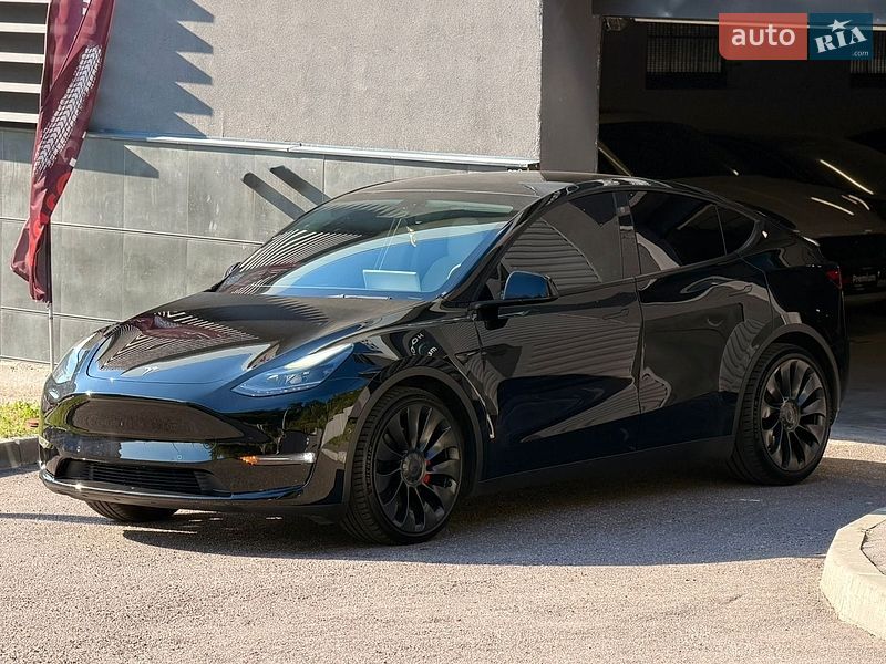 Внедорожник / Кроссовер Tesla Model Y 2022 в Харькове