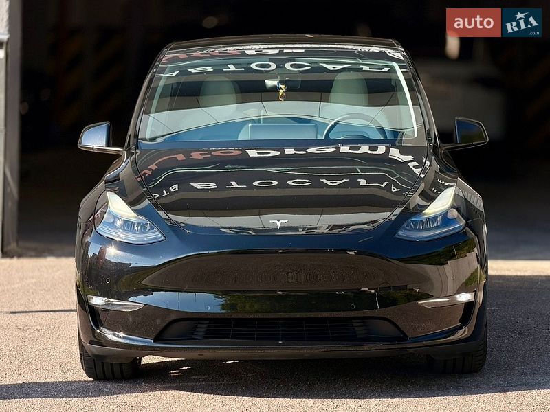 Позашляховик / Кросовер Tesla Model Y 2022 в Харкові