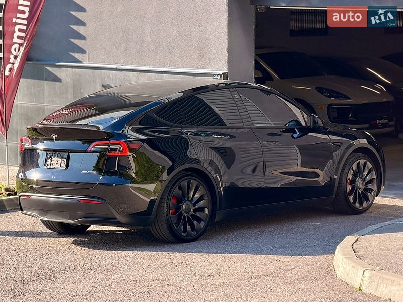 Внедорожник / Кроссовер Tesla Model Y 2022 в Харькове