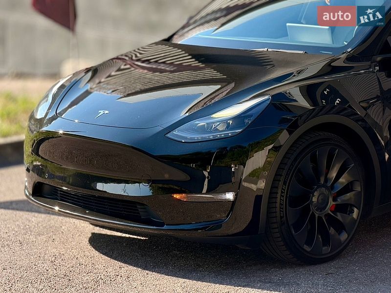 Позашляховик / Кросовер Tesla Model Y 2022 в Харкові