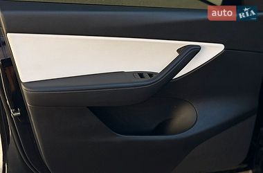 Внедорожник / Кроссовер Tesla Model Y 2022 в Харькове