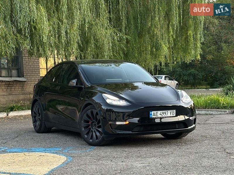 Tesla Model Y 2020