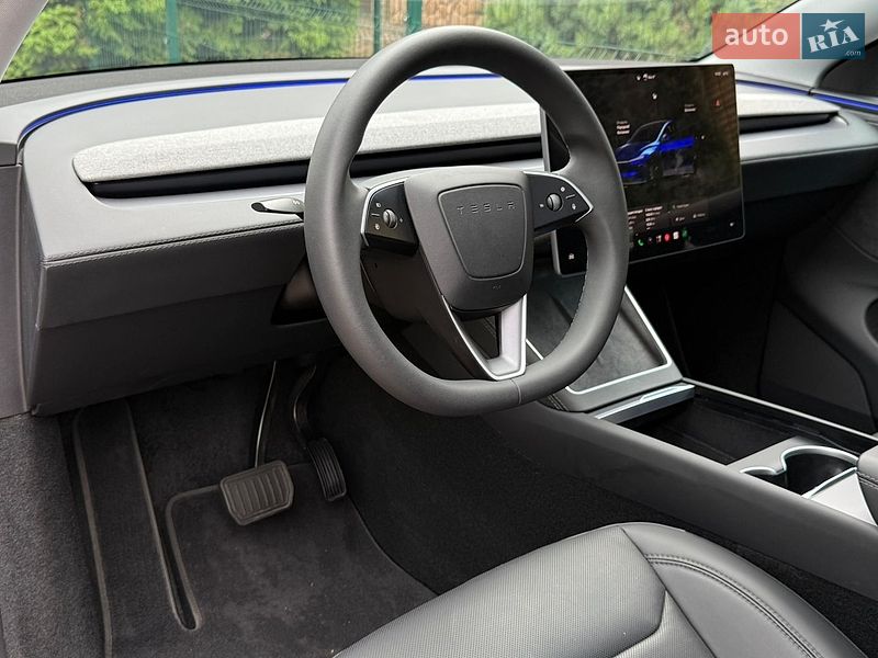 Позашляховик / Кросовер Tesla Model Y 2025 в Рівному фото 53 Позашляховик / Кросовер Tesla Model Y 2025 в Рівному
