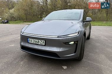 Внедорожник / Кроссовер Tesla Model Y 2025 в Харькове Внедорожник / Кроссовер Tesla Model Y 2025 в Харькове