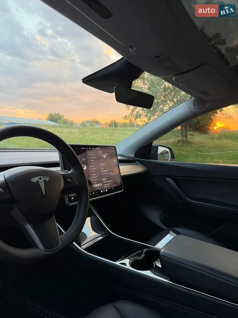 2020 Tesla Model Y - мініатюра 11