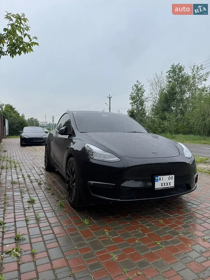 2021 Tesla Model Y - мініатюра 3