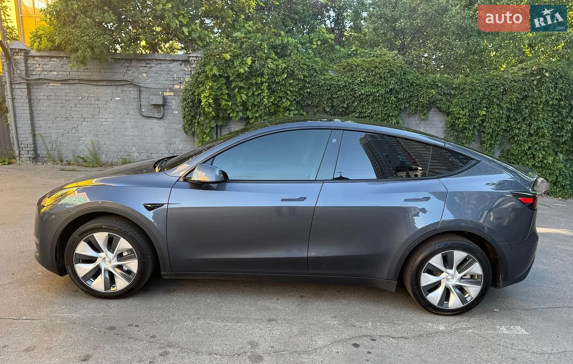 2023 Tesla Model Y - мініатюра 8
