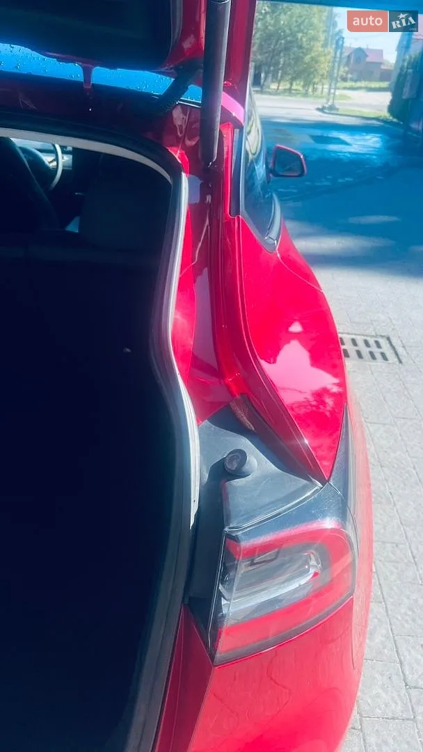 2022 Tesla Model Y - мініатюра 23