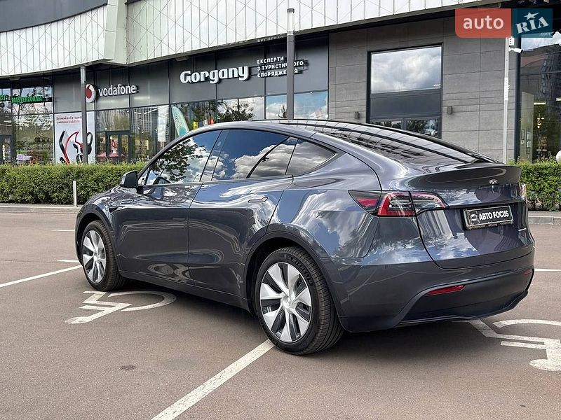 Внедорожник / Кроссовер Tesla Model Y 2023 в Киеве фото 5 Внедорожник / Кроссовер Tesla Model Y 2023 в Киеве