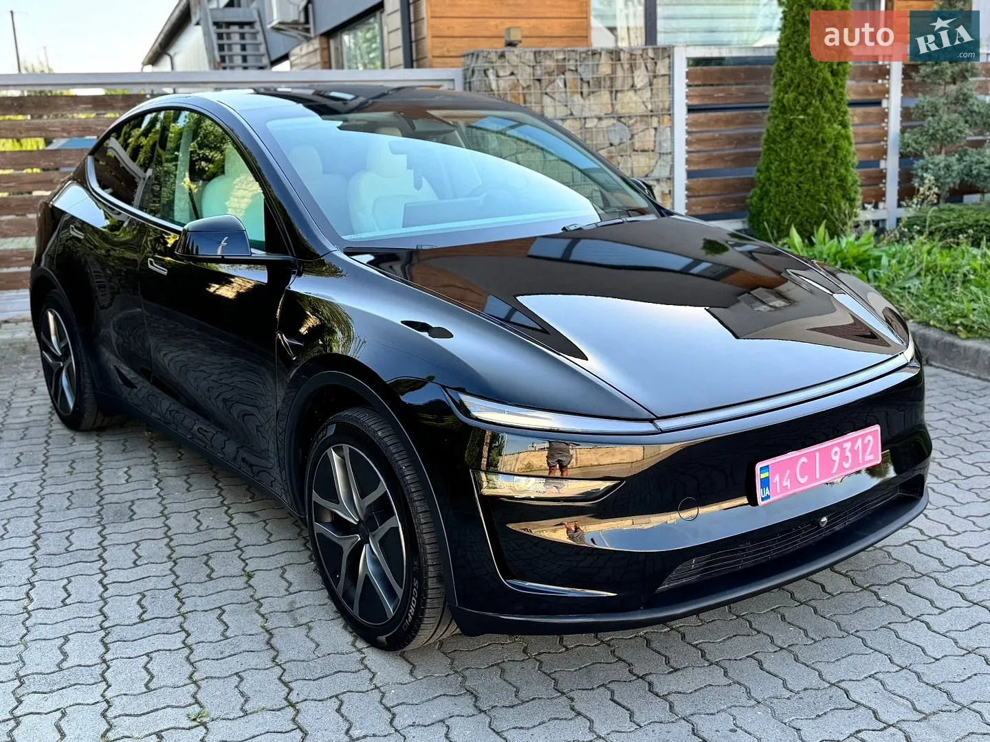2026 Tesla Model Y - мініатюра 54