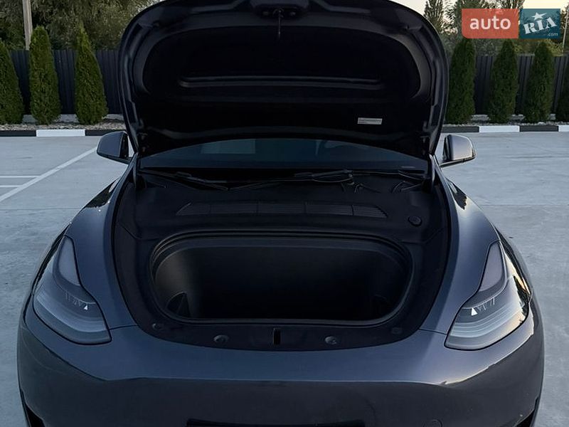 Внедорожник / Кроссовер Tesla Model Y 2023 в Звягеле фото 19 Внедорожник / Кроссовер Tesla Model Y 2023 в Звягеле