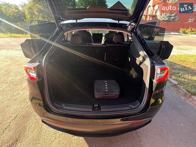 Внедорожник / Кроссовер Tesla Model Y 2022 в Харькове фото 11 Внедорожник / Кроссовер Tesla Model Y 2022 в Харькове