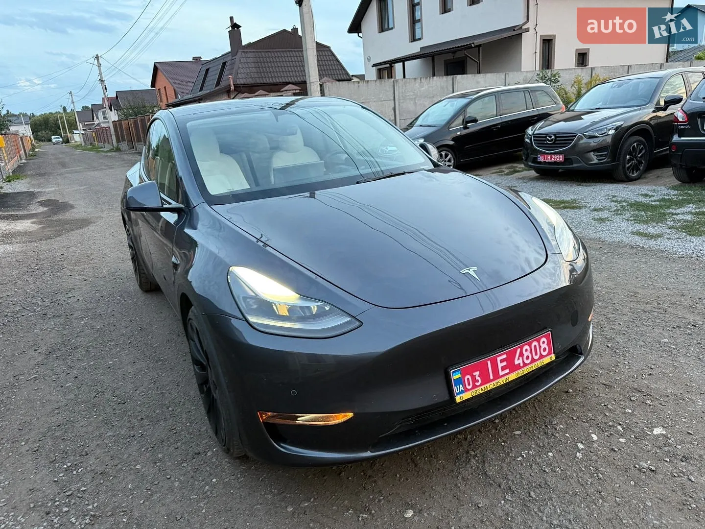 2022 Tesla Model Y - мініатюра 5