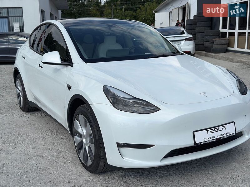 Внедорожник / Кроссовер Tesla Model Y 2023 в Виннице фото 2 Внедорожник / Кроссовер Tesla Model Y 2023 в Виннице