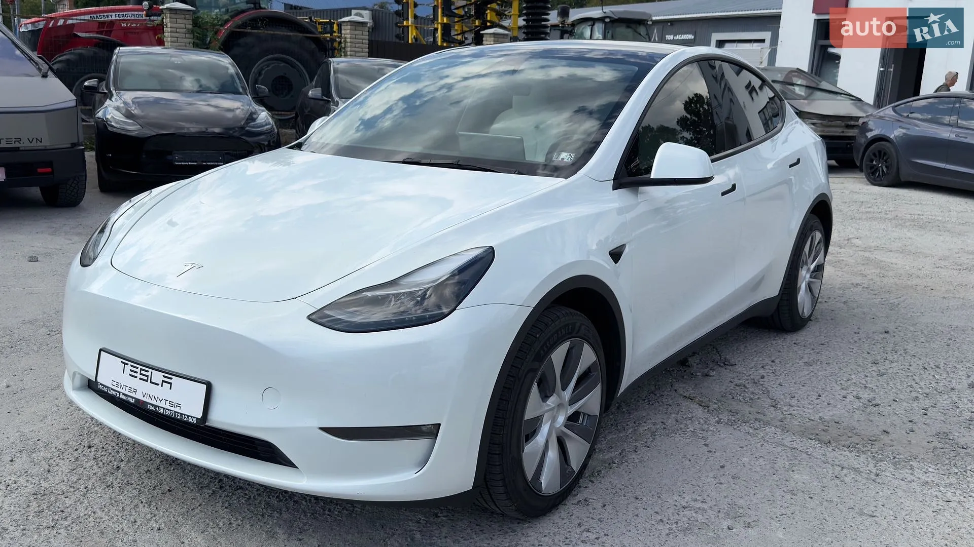 2023 Tesla Model Y - мініатюра 9