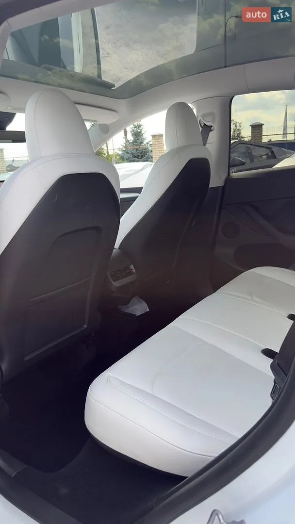 2023 Tesla Model Y - мініатюра 18