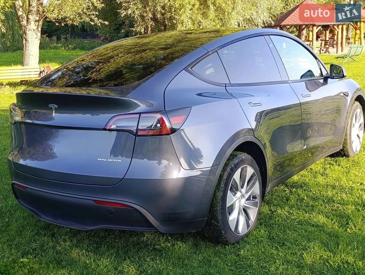 2023 Tesla Model Y - мініатюра 2