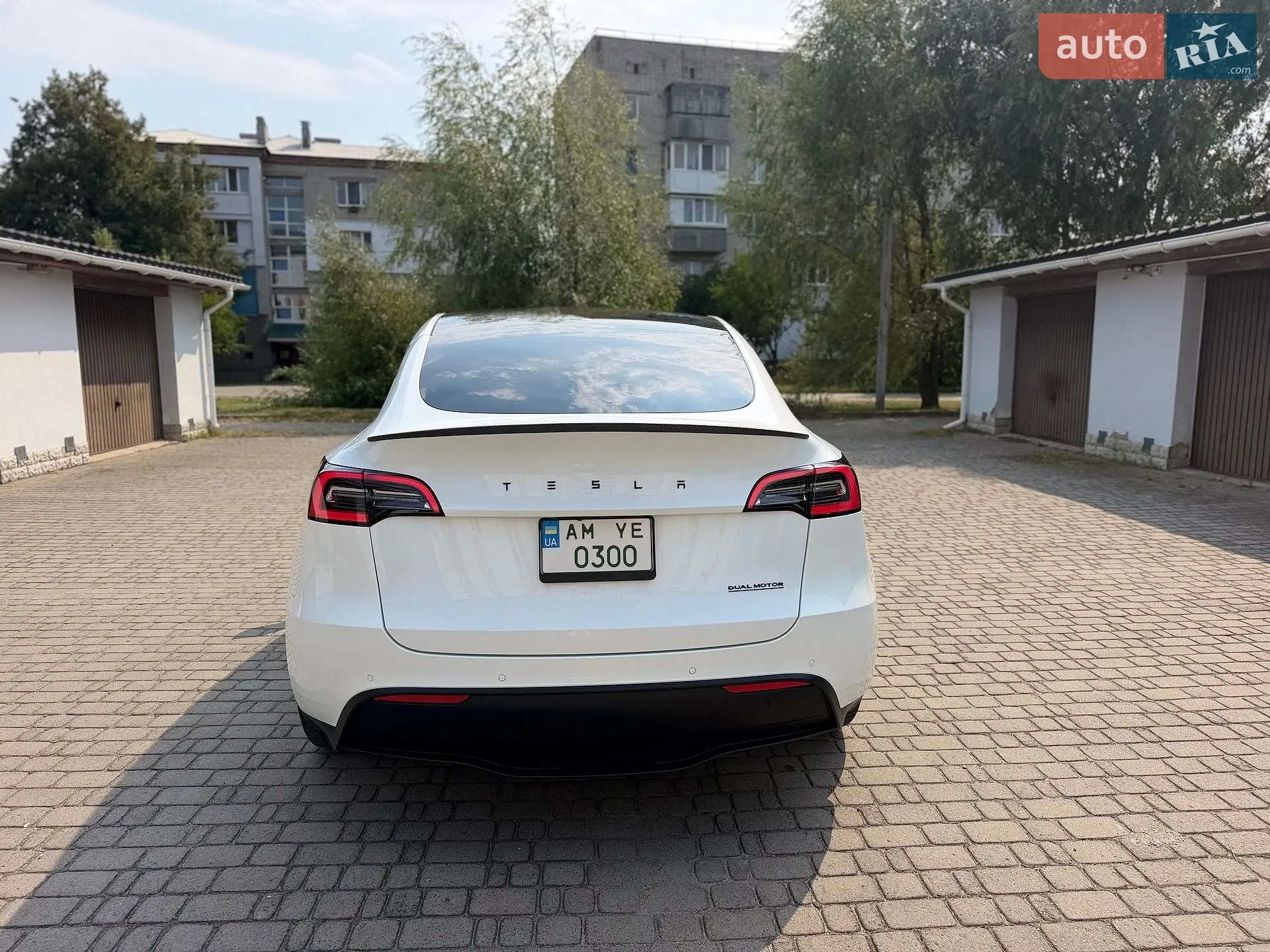2022 Tesla Model Y - мініатюра 8