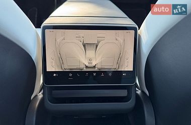 Внедорожник / Кроссовер Tesla Model Y 2025 в Днепре