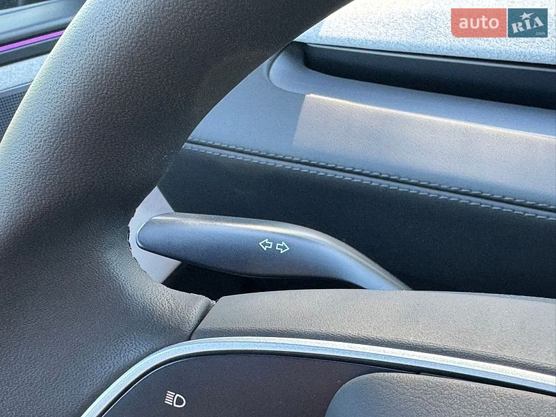 Внедорожник / Кроссовер Tesla Model Y 2025 в Днепре