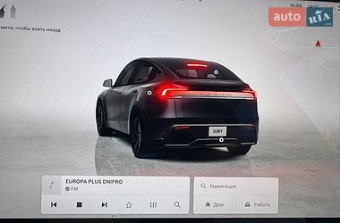 Внедорожник / Кроссовер Tesla Model Y 2025 в Днепре