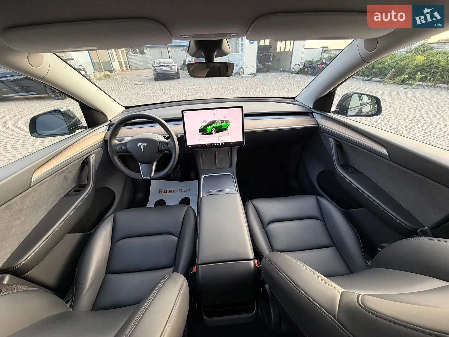 2024 Tesla Model Y - мініатюра 12
