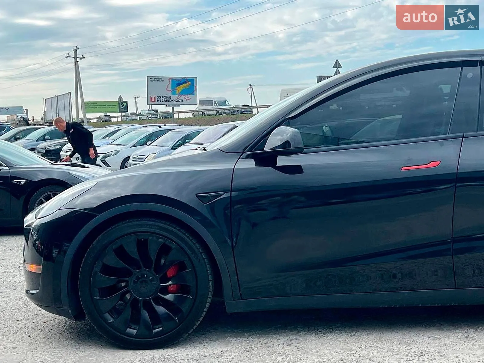 2020 Tesla Model Y - мініатюра 4
