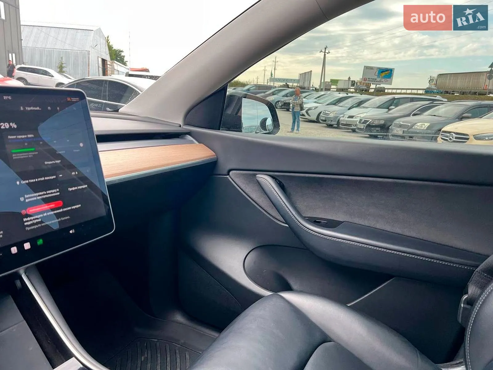 2020 Tesla Model Y - мініатюра 32