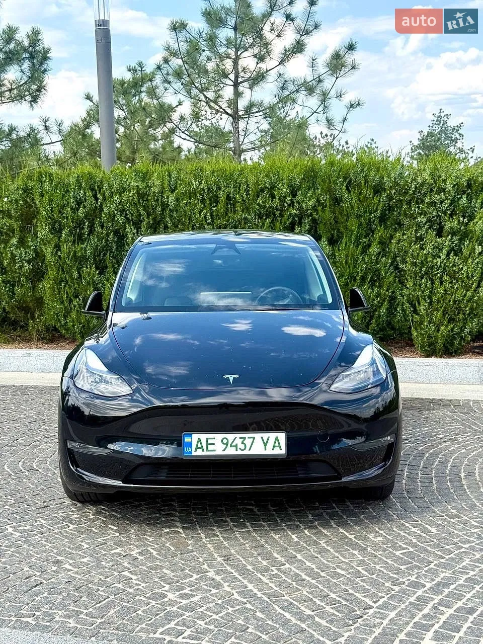 2024 Tesla Model Y - мініатюра 2