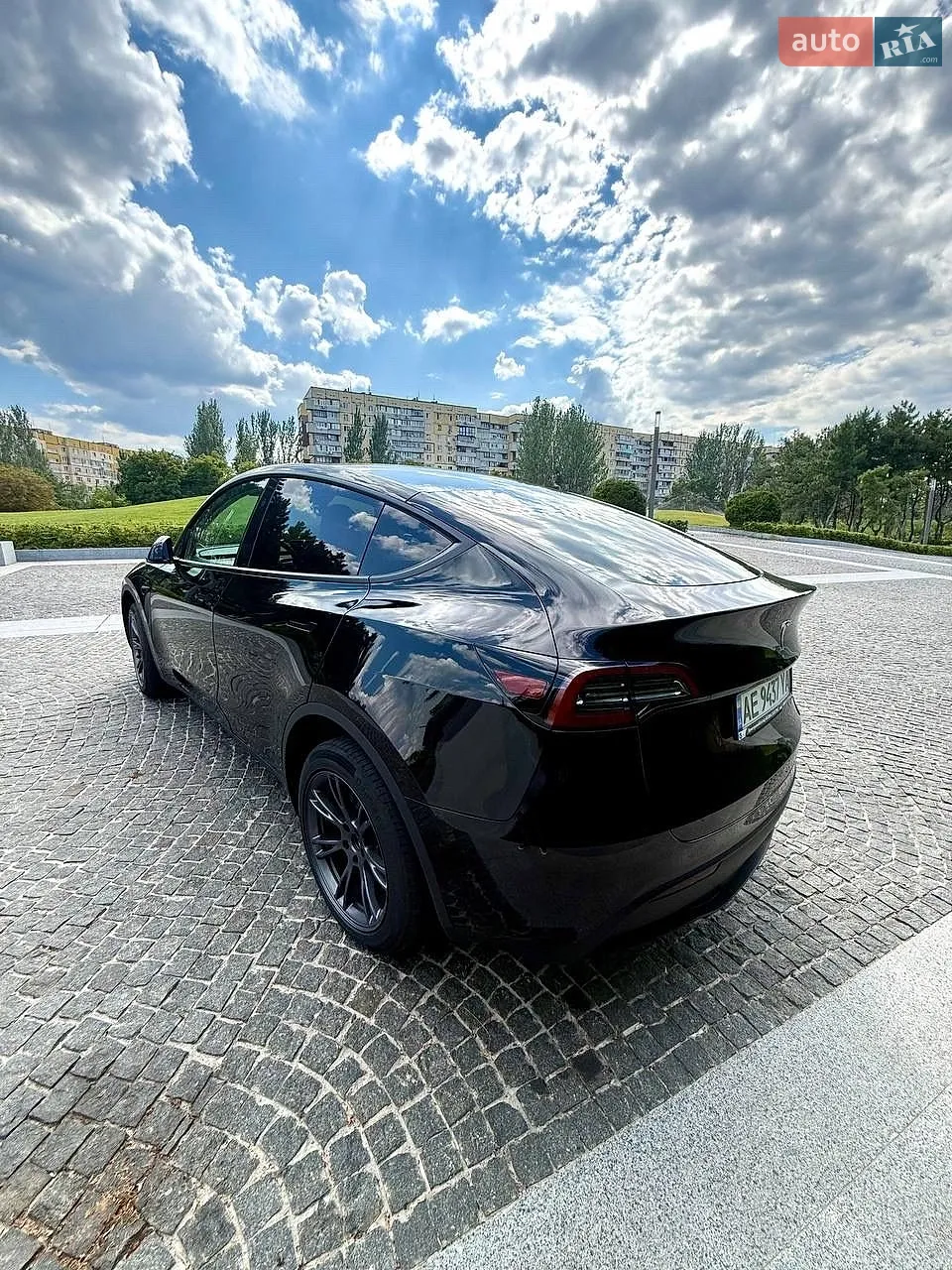 2024 Tesla Model Y - мініатюра 6