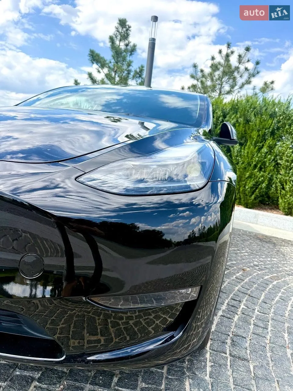 2024 Tesla Model Y - мініатюра 9