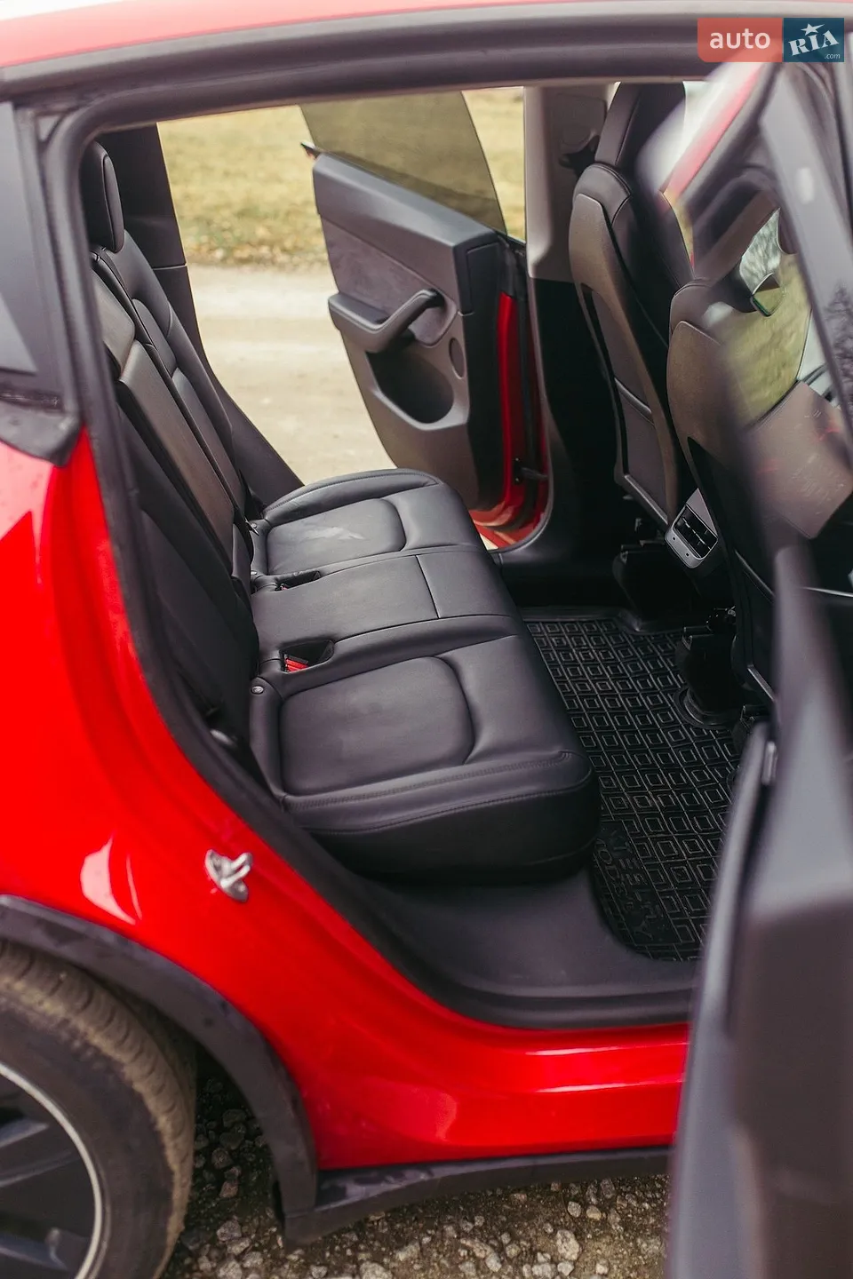 2020 Tesla Model Y - мініатюра 40
