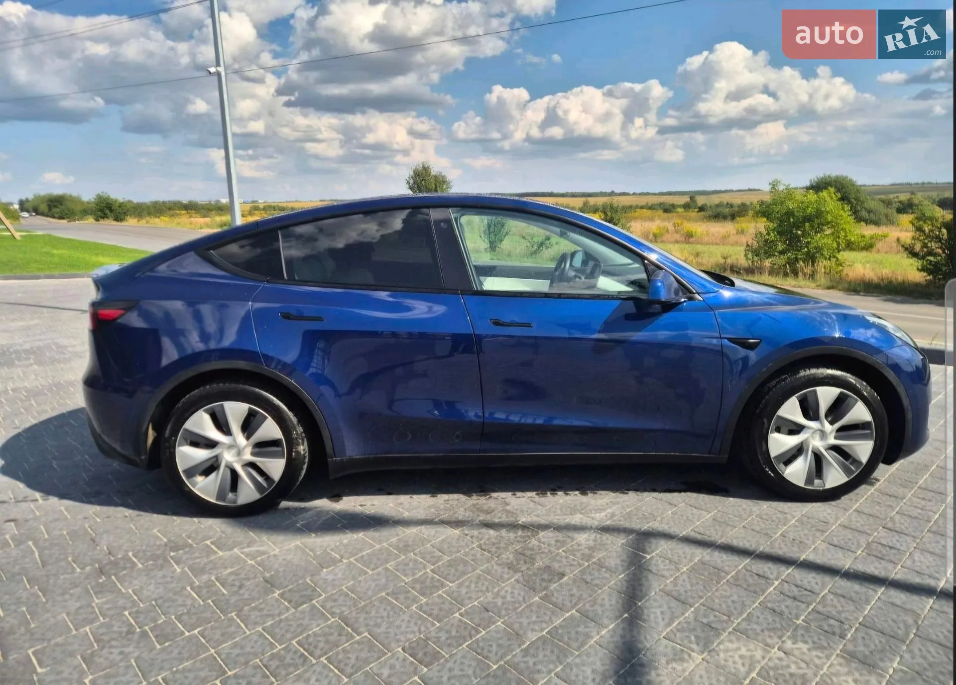 2021 Tesla Model Y - мініатюра 12