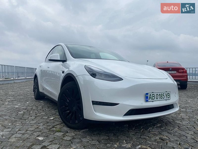 Внедорожник / Кроссовер Tesla Model Y 2021 в Днепре