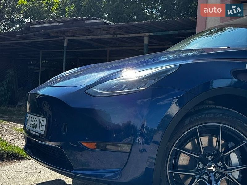 Внедорожник / Кроссовер Tesla Model Y 2020 в Львове
